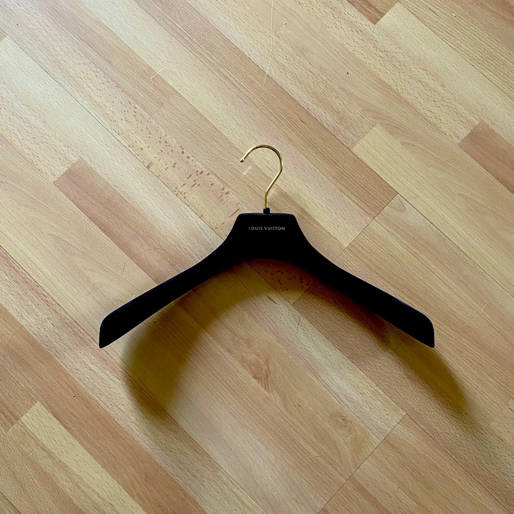 Louis Vuitton Hanger